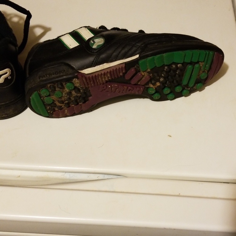 Sneakers - Picture 3 of 3